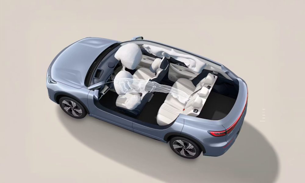 1776152433-eight-airbags